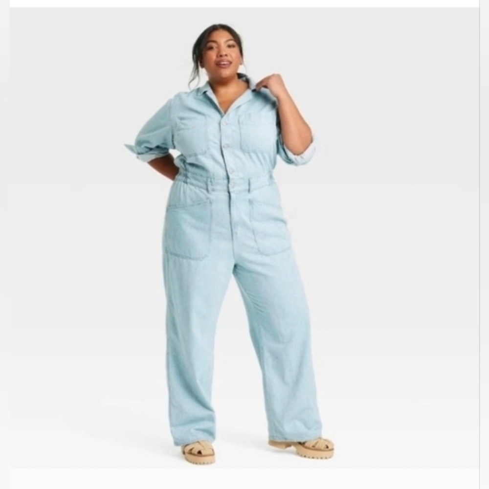 Universal Thread Women's Denim Baggy Jumpsuit Size 26